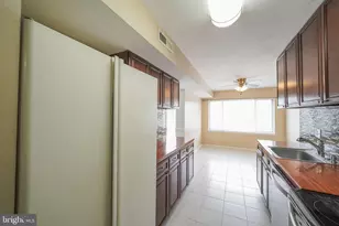 454 Girard St, Gaithersburg, MD 20877 - Photo 16