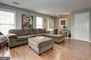 1019 Hillside Lake Terrace, Gaithersburg, MD 20878 - Photo 6