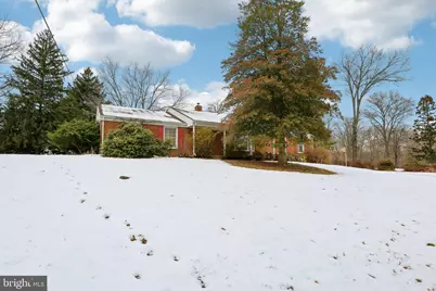 24140 Doreen Drive, Gaithersburg, MD 20882 - Photo 2