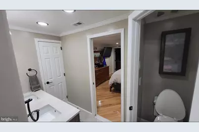 8001 Postoak Road, Potomac, MD 20854 - Photo 18