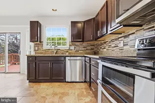 3920 Dunes Way, Burtonsville, MD 20866 - Photo 8
