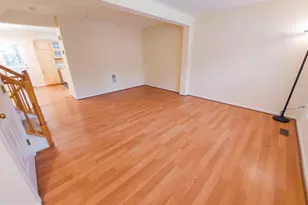 13654 Palmetto Cir, Germantown, MD 20874 - Photo 2