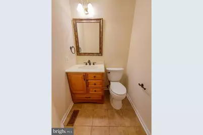 13654 Palmetto Circle, Germantown, MD 20874 - Photo 10