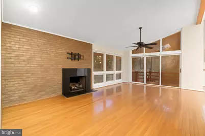 7711 Arrowood Court, Bethesda, MD 20817 - Photo 4