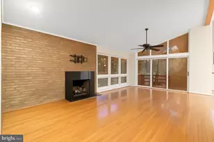 7711 Arrowood Ct, Bethesda, MD 20817 - Photo 4