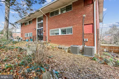 921 Prospect Street, Takoma Park, MD 20912 - Photo 2