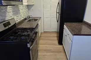 205 N Adams St, Rockville, MD 20850 - Photo 6