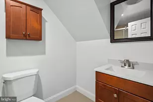 9445 Hickory View Pl, Montgomery Village, MD 20886 - Photo 30