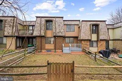 9445 Hickory View Place, Montgomery Village, MD 20886 - Photo 32