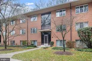 10228 Rockville Pike, Rockville, MD 20852 - Photo 2