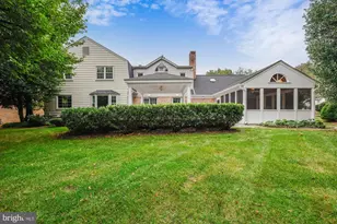 8112 Buckspark Ln E, Potomac, MD 20854 - Photo 2