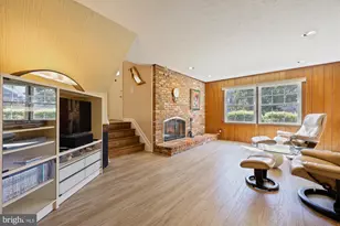 9013 Wandering Trail Dr, Potomac, MD 20854 - Photo 20