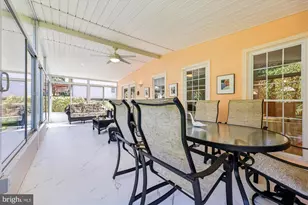 9013 Wandering Trail Dr, Potomac, MD 20854 - Photo 18