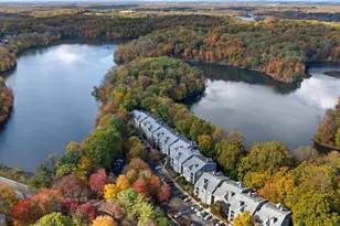 20412 Shore Harbour Dr, Germantown, MD 20874 - Photo 2