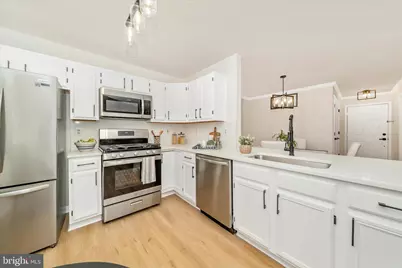 20412 Shore Harbour Drive #7-L, Germantown, MD 20874 - Photo 4