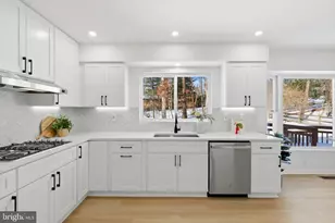 14990 DuFief Dr, Gaithersburg, MD 20878 - Photo 10