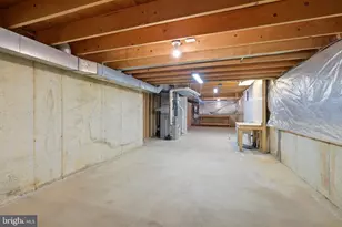 14990 DuFief Dr, Gaithersburg, MD 20878 - Photo 28