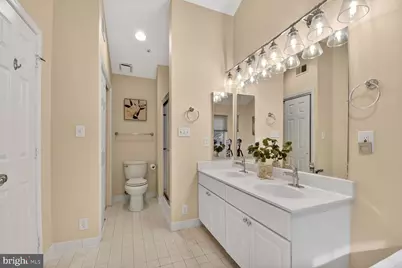 5433 Whitley Park Terrace #36, Bethesda, MD 20814 - Photo 16