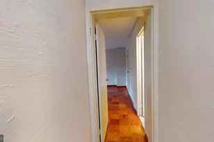 10201 Grosvenor Pl, Rockville, MD 20852 - Photo 26