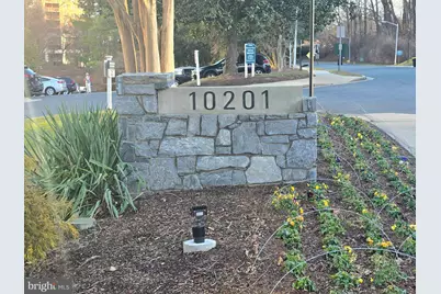 10201 Grosvenor Place #527, Rockville, MD 20852 - Photo 2