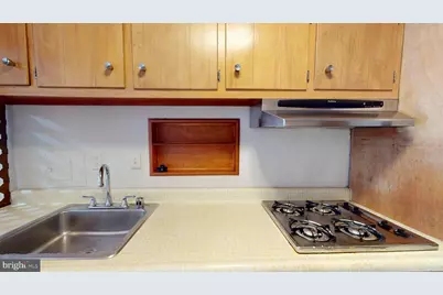 10201 Grosvenor Place #527, Rockville, MD 20852 - Photo 14