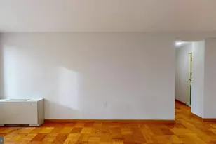 10201 Grosvenor Pl, Rockville, MD 20852 - Photo 18