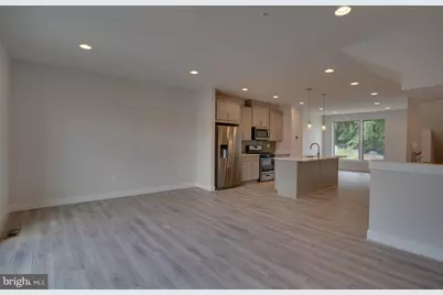 5102 Oakmoore Dr, North Bethesda, MD 20852 - Photo 8