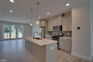 5102 Oakmoore Dr, North Bethesda, MD 20852 - Photo 14