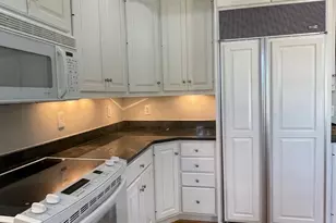 9715 Whitley Park Pl, Bethesda, MD 20814 - Photo 16