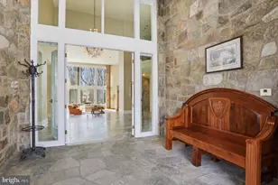 11940 River Rd, Potomac, MD 20854 - Photo 2