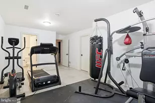 11940 River Rd, Potomac, MD 20854 - Photo 54