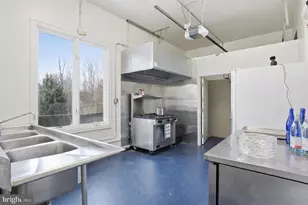 11940 River Rd, Potomac, MD 20854 - Photo 34