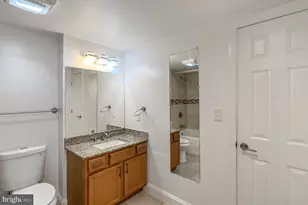 10213 Duvawn Pl, Silver Spring, MD 20902 - Photo 32