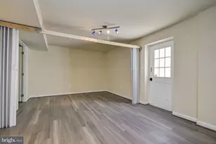 19900 Belle Chase Dr, Gaithersburg, MD 20882 - Photo 32