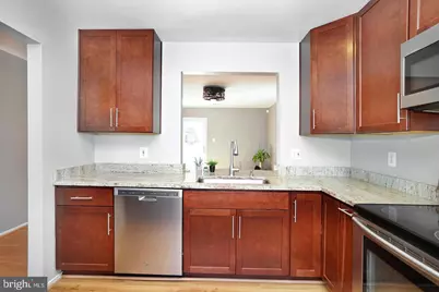 18717 Pikeview Drive, Germantown, MD 20874 - Photo 6