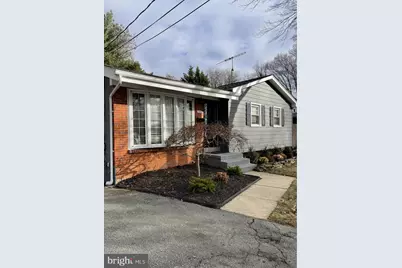 13020 Saint Charles Place, Rockville, MD 20853 - Photo 2