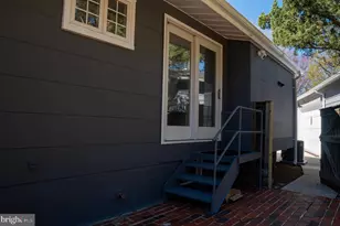 13020 St Charles Pl, Rockville, MD 20853 - Photo 36