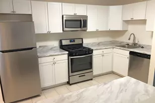 884 Quince Orchard Blvd, Gaithersburg, MD 20878 - Photo 2