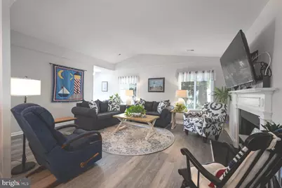3202 Ludham Drive #195-B, Silver Spring, MD 20906 - Photo 6
