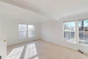 26071 Ridge Manor Dr, Damascus, MD 20872 - Photo 10