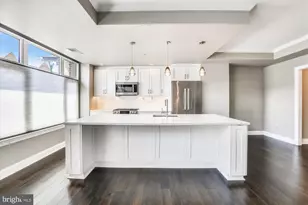 4915 Hampden Ln, Bethesda, MD 20814 - Photo 8