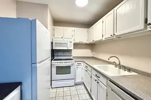 18237 Swiss Cir, Germantown, MD 20874 - Photo 8