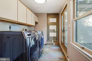 9804 Korman Ct, Potomac, MD 20854 - Photo 26