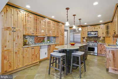 9804 Korman Court, Potomac, MD 20854 - Photo 16