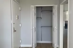 5225 Pooks Hill Rd, Bethesda, MD 20814 - Photo 12