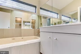 5237 King Charles Way, Bethesda, MD 20814 - Photo 18