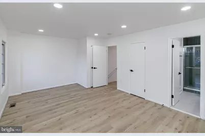 7454 Westlake Terrace #7, Bethesda, MD 20817 - Photo 12