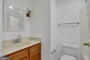 3902 Cotton Tree Ln, Burtonsville, MD 20866 - Photo 16