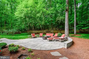 7616 Hackamore Dr, Potomac, MD 20854 - Photo 2