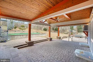 1709 Shilling Ln, Silver Spring, MD 20906 - Photo 16